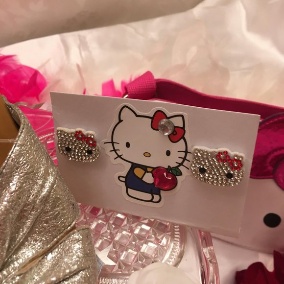 adorbale vinatge y2k heels and earings with crystal hello kitty details! - Picture 6 of 10